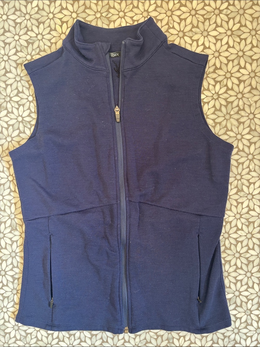 Women's Ibex 100% Merino Wool Zip Shak Vest in Navy, Size S